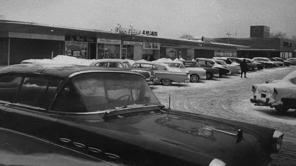 Frandor Shopping Center - Frandor Shopping Center Photo From Lansing State Journal